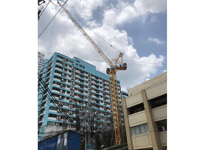 Luffing Tower Crane