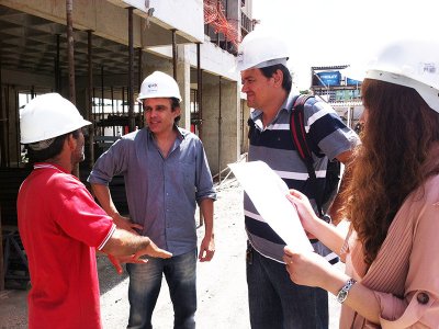 Customer Visiting-01