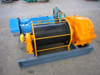 hoisting mechanism